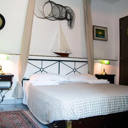 Hotel Bike Overland 3*